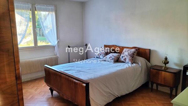 Maison à DOMERAT, 03410 - 5 pièces 125m²