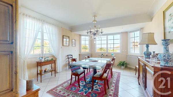 Maison à vendre  7 pièces - 218,60 m2 ANGLET - 64