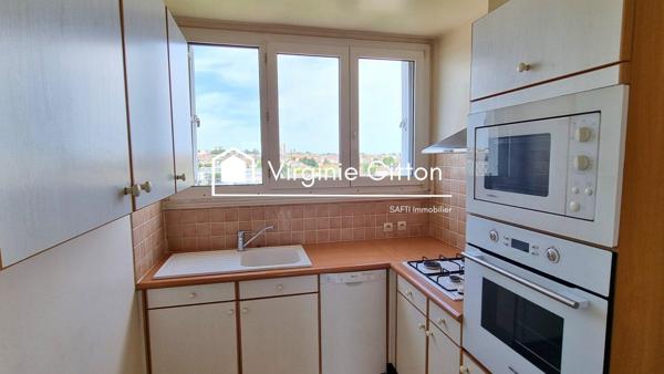 F5 + CAVE - DERNIER ETAGE