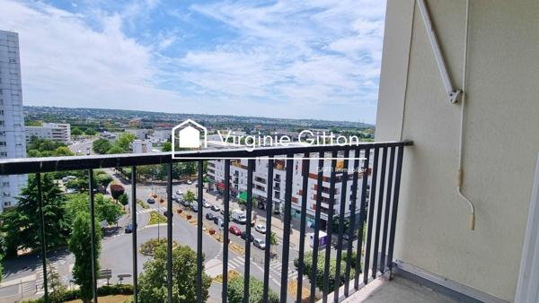 F5 + CAVE - DERNIER ETAGE