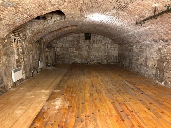 Achat - Fonds et/ou murs commerciaux Rouen 76000 159 m 2