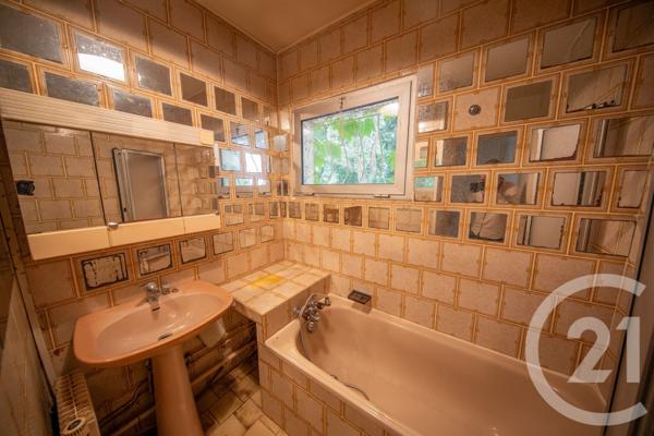 Maison à vendre  6 pièces - 139,48 m2 LE PIAN MEDOC - 33