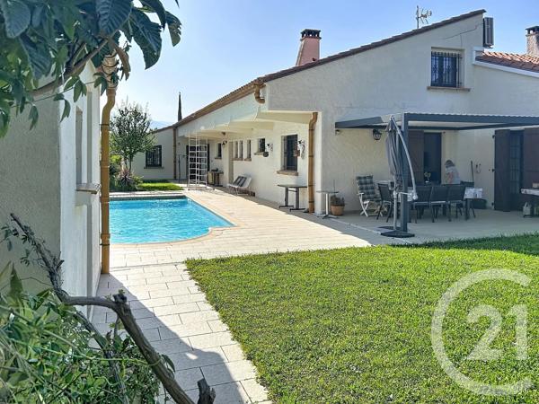 Maison à vendre  7 pièces - 244,55 m 2   CERET  - 66