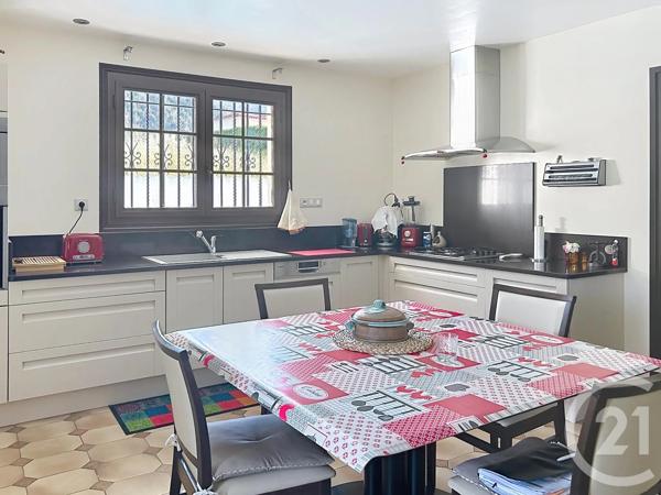 Maison à vendre  7 pièces - 244,55 m 2   CERET  - 66