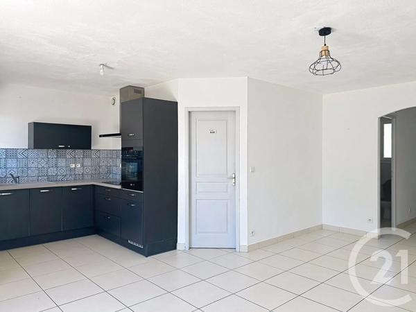 Appartement F3 à vendre  3 pièces - 76,10 m 2   ST CYPRIEN  - 66