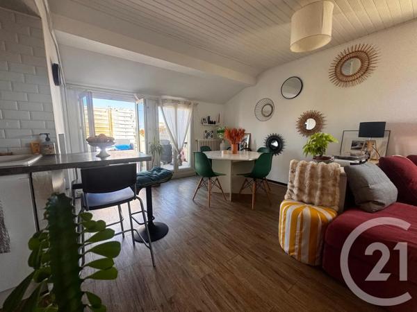 Appartement F3 à vendre  3 pièces - 76,10 m 2   ST CYPRIEN  - 66