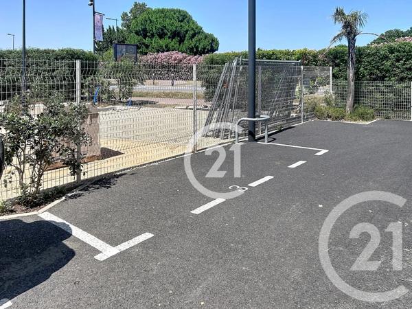 Appartement F3 à vendre  3 pièces - 76,10 m 2   ST CYPRIEN  - 66
