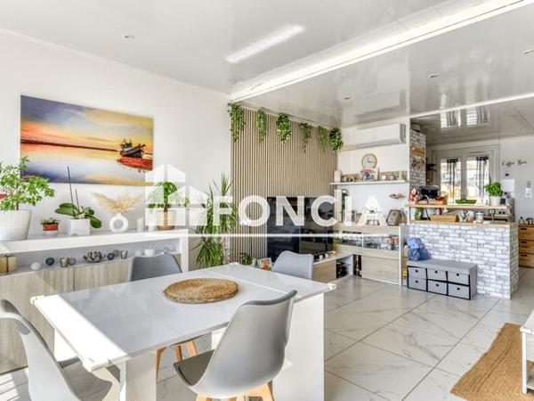 À vendre Appartement 4 pièces 84 m² - St Pierre La Mer 11560