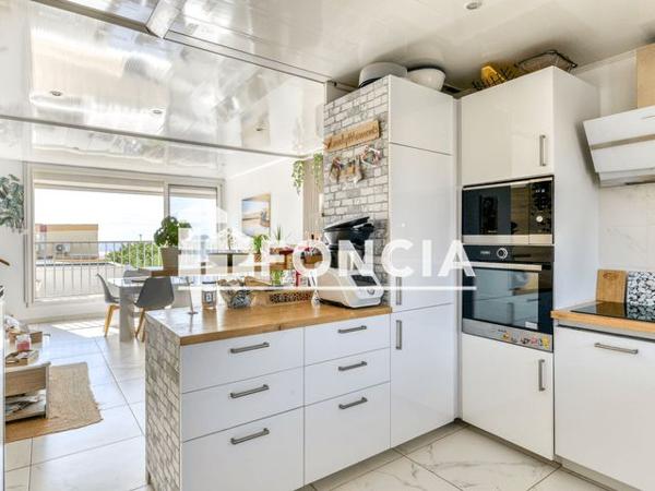 À vendre Appartement 4 pièces 84 m² - St Pierre La Mer 11560