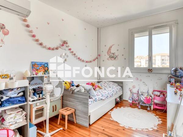 À vendre Appartement 4 pièces 84 m² - St Pierre La Mer 11560