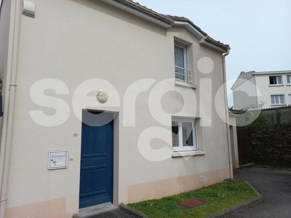 Location 4 Pieces 87 44200 Nantes 82 0255 01 0008