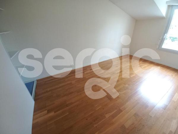 Location 4 Pieces 87 44200 Nantes 82 0255 01 0008