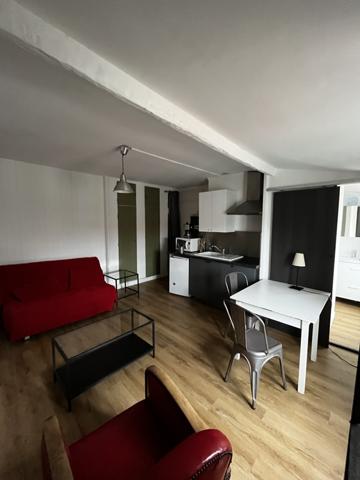 T1 en bail meublé rue des Fonderies La Rochelle