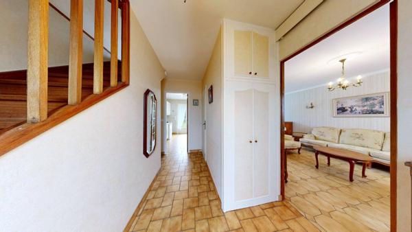 Maison Meulan En Yvelines 81 M²