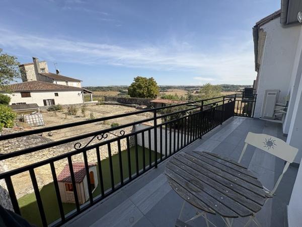 Appartement à louer 800 € CC St-Clar 3 p 80 m² DPE E