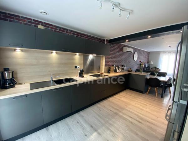 Appartement à vendre 6 pièces HYPER CENTRE DE CHALON SUR SAONE (71)110 m² habitable