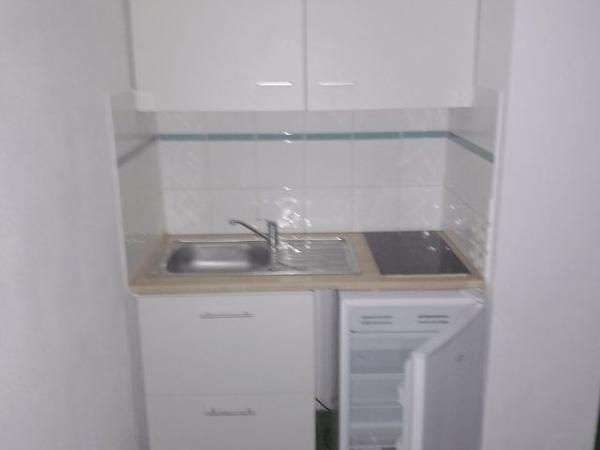 Studio T1 F1 18.6 m² à Valence 87 RUE DE THIBERT 26000 à louer