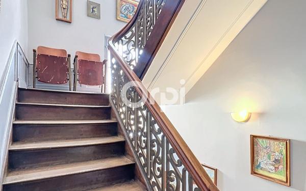 Maison à vendre    8 pièces •  Saint-Omer