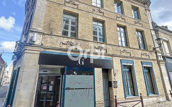 Maison à vendre    8 pièces •  Saint-Omer