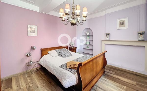 Maison à vendre    8 pièces •  Saint-Omer