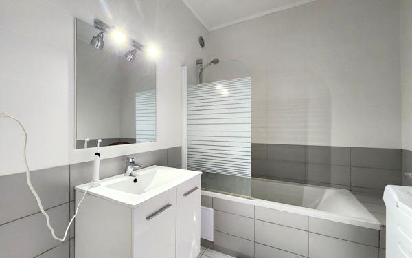 Appartement à vendre    3 pièces • 62,89 m2 Dijon