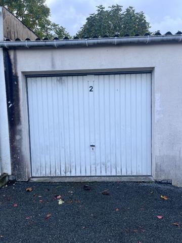 Parking / box Tonnay Charente 1 pièce(s) 15 m2