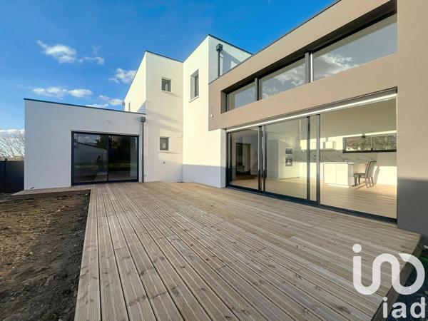 Maison à vendre 6 pièces 161 m² Le Loroux-Bottereau