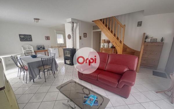 Maison à vendre    6 pièces •  Questembert