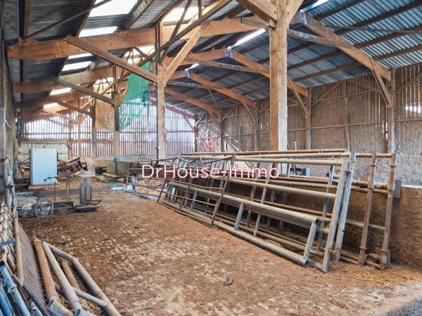 Bien immobilier à vendre de 2 000 m²