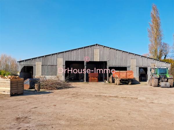 Bien immobilier à vendre de 2 000 m²