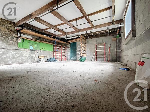 Maison à vendre  4 pièces - 118,74 m 2   GUERET  - 23