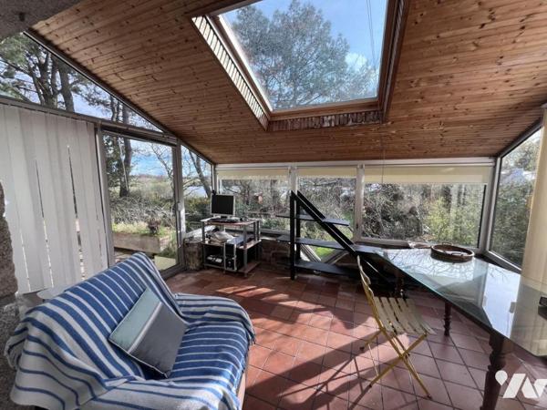  A VENDRE A THEIX-NOYALO - CADRE EXCEPTIONNEL MAISON de 1976