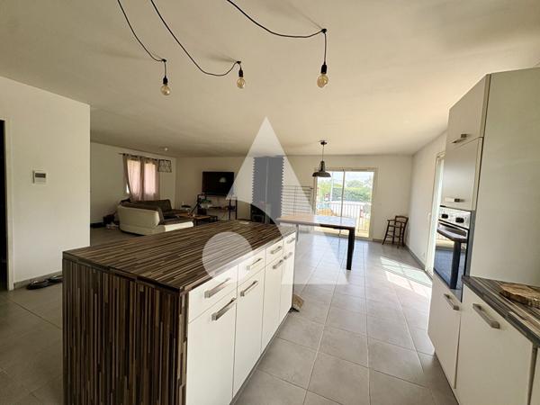 Maison 5 pièces 135.7 m2