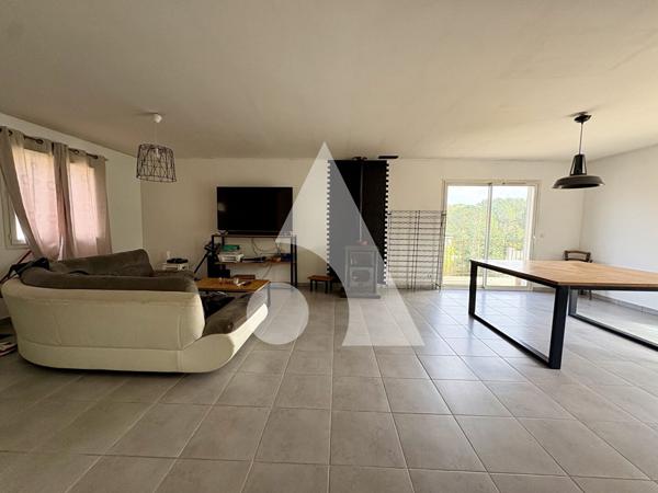 Maison 5 pièces 135.7 m2