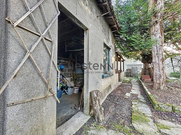 Maison indépendante Villeneuve Saint Georges 7 pièce(s) 140m² avec dépendance!