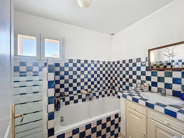Maison Montelimar 5 pièces 115 m2 3ch