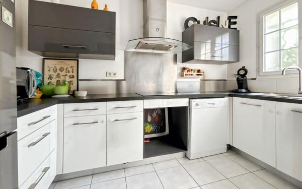 Maison à vendre    4 pièces • 87 m2 Béziers