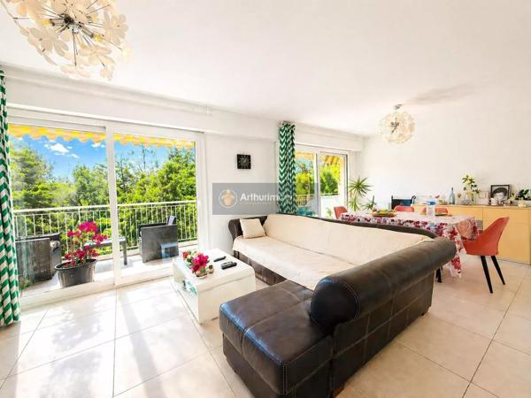 Vente Appartement 3 pièces 72 m2 à Saint-Raphaël