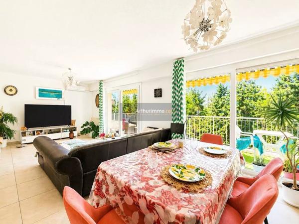 Vente Appartement 3 pièces 72 m2 à Saint-Raphaël