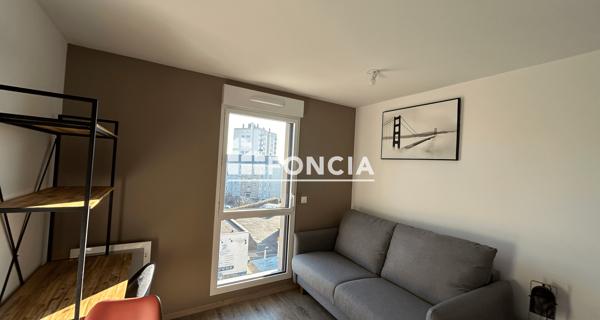 Location Studio meublé 18.62 m² - Tours 37100