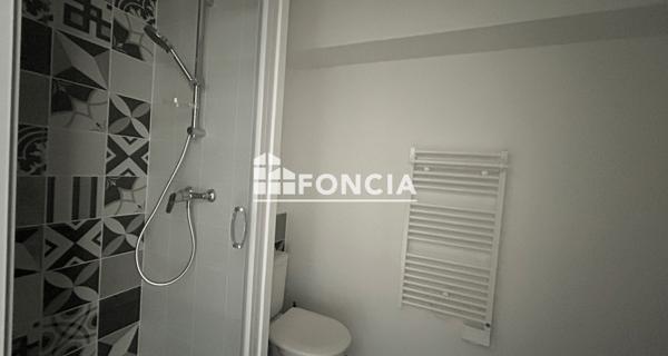 Location Studio meublé 18.62 m² - Tours 37100