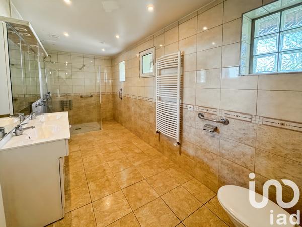 Maison à vendre 6 pièces 155 m² Sainte-Geneviève-des-Bois