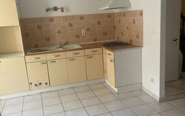 Maison à vendre    4 pièces •  Castres