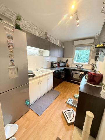 A vendre - Appartement T3 de 63,77 m² avec balcon et parking- Idéal investisseur - ELBEUF