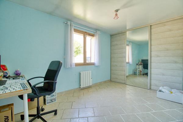 Pavillon de 6 pièces à 15 min à pieds de la gare Lagny-Thorigny