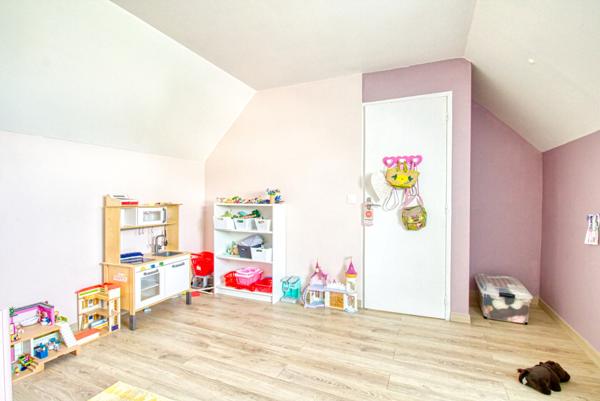 Pavillon de 6 pièces à 15 min à pieds de la gare Lagny-Thorigny