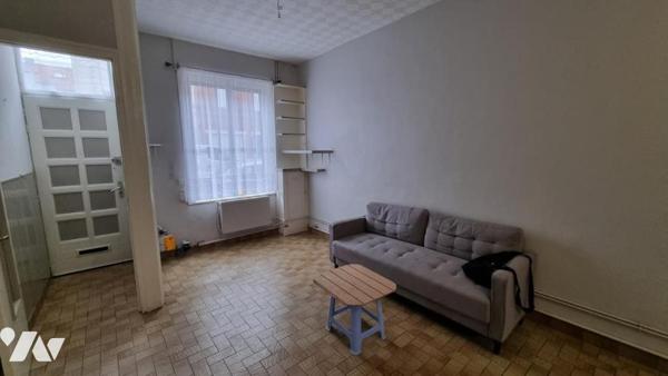 Maison 4 chambres + petites cour