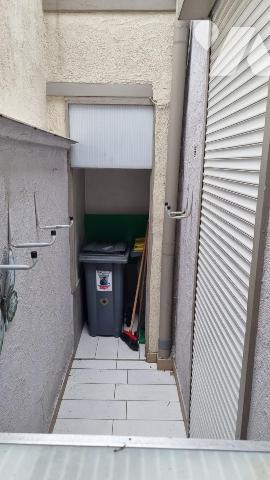 Maison 4 chambres + petites cour