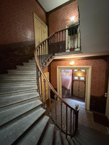 Vente / Appartement T6+