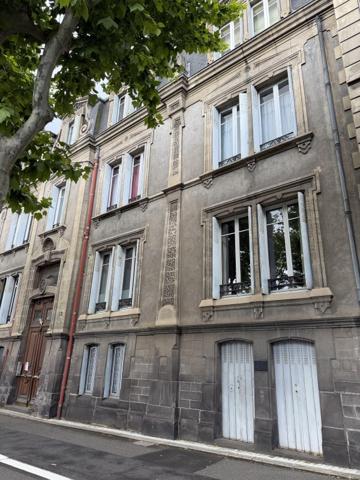 Vente / Appartement T6+